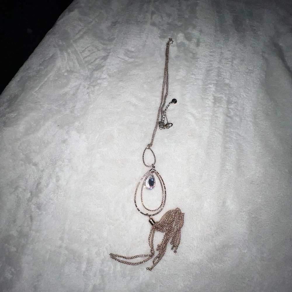 Elegant Silver Necklace with Blue Gem